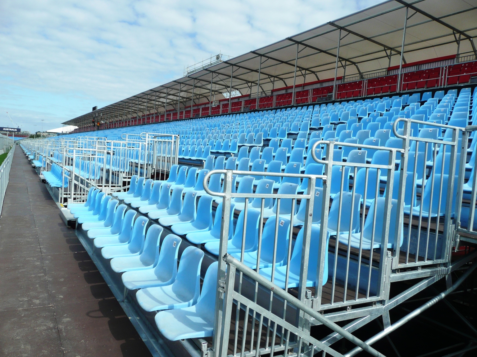 AUSTRALIA - Melbourne - Formula 1 Australian Grand Prix - 2011 & 2012 - Image 2